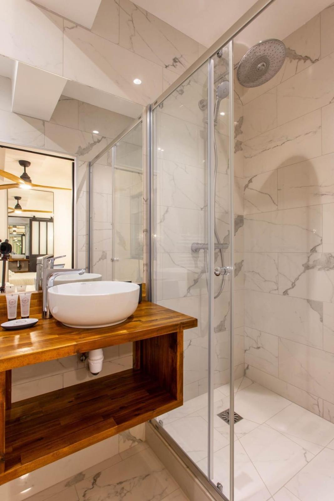 Stunning - 3br-10p - Bastille-voltaire Apartamento *